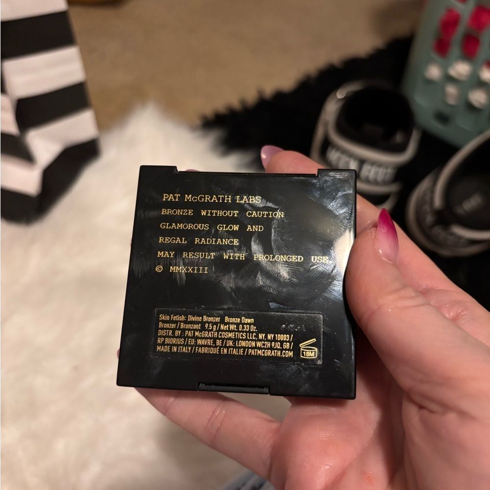 Pat McGrath Labs Bronzer Compact - Picture 3 of 3